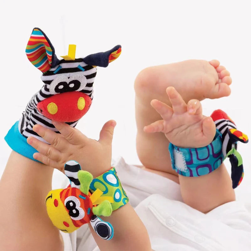 0-12 Months Baby Socks With Rattle Wrist Strap - Funny Animals